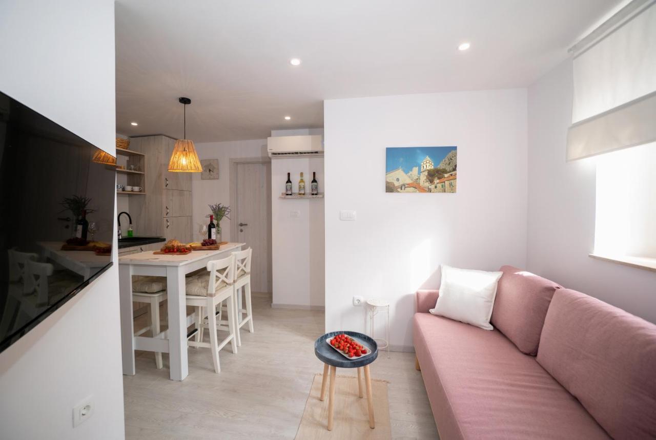 New Cozy Apartment - Center Of Old Town Omis Exterior photo